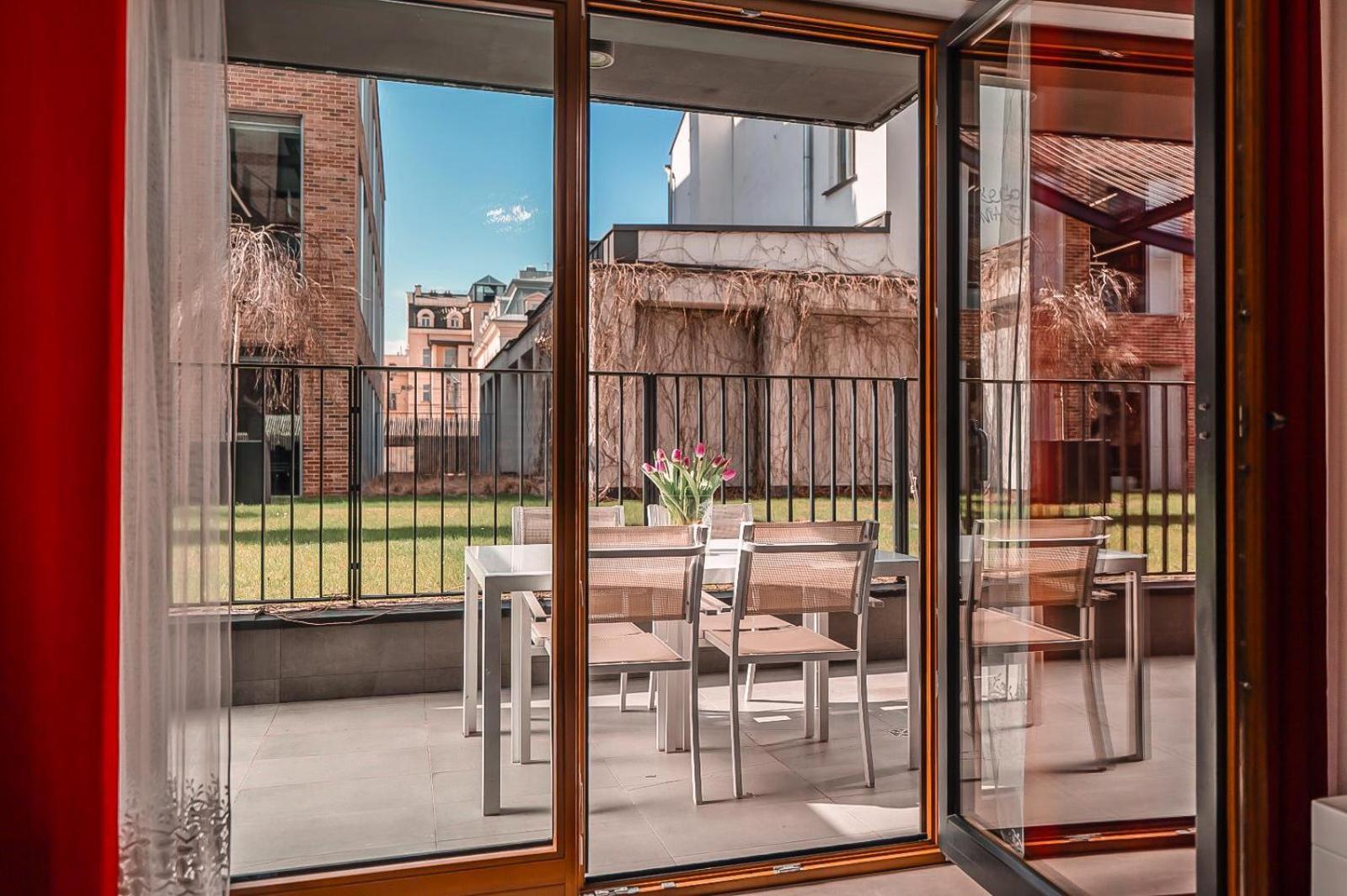 Ferienwohnung Katania Moxy Te&Am Cracow Krakau Exterior foto